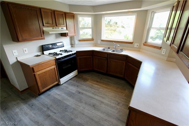 1021 Sugarhouse Lane, Medina, OH 44256