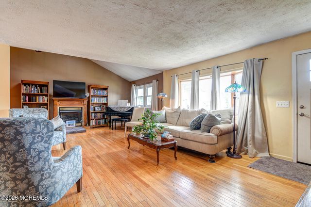 105 Fairway Drive, Brick, NJ 08724