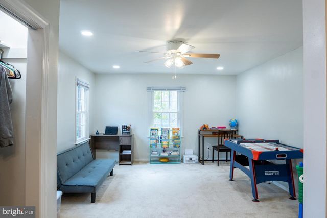 290 MONROE ST, Montross, VA 22520