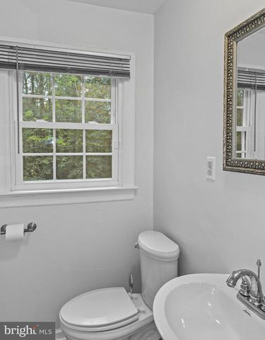 290 MONROE ST, Montross, VA 22520