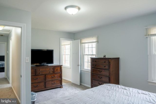 290 MONROE ST, Montross, VA 22520