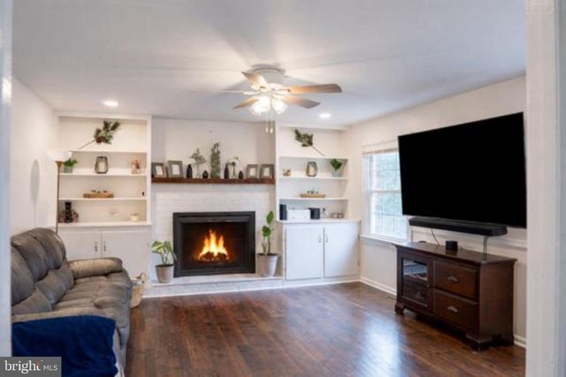 290 MONROE ST, Montross, VA 22520