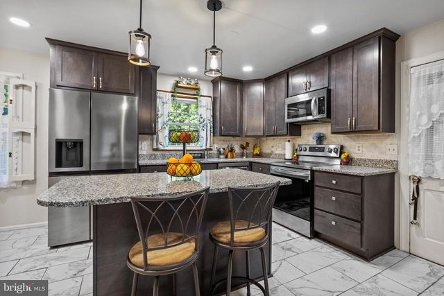 290 MONROE ST, Montross, VA 22520