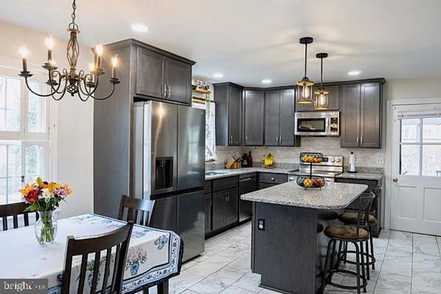 290 MONROE ST, Montross, VA 22520