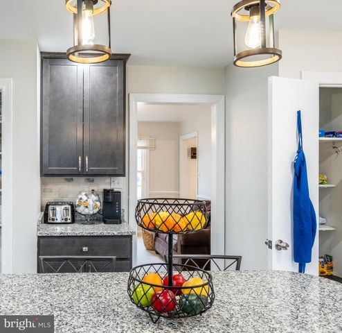 290 MONROE ST, Montross, VA 22520