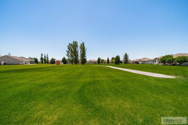315 N Pointe Drive, Idaho Falls, ID 83401