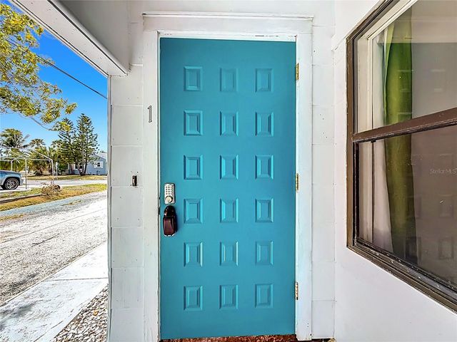 3120 DUPONT STREET S, Gulfport, FL 33707