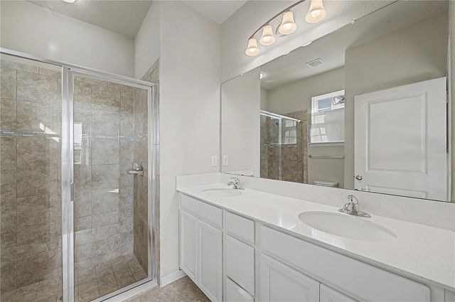 10331 HERON HIDEAWAY LOOP, Land O Lakes, FL 34638