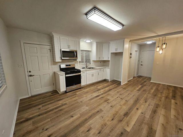 520 Glover AVE B, Chula Vista, CA 91910