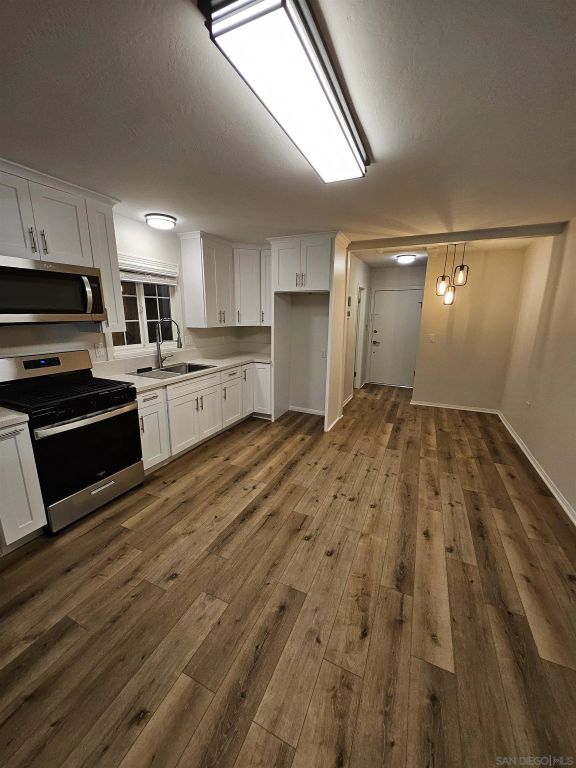 520 Glover AVE B, Chula Vista, CA 91910