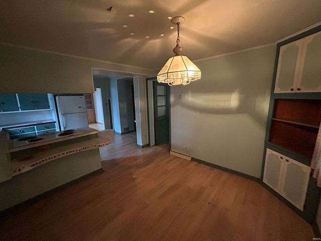 405 SW 3rd Street, Loogootee, IN 47553
