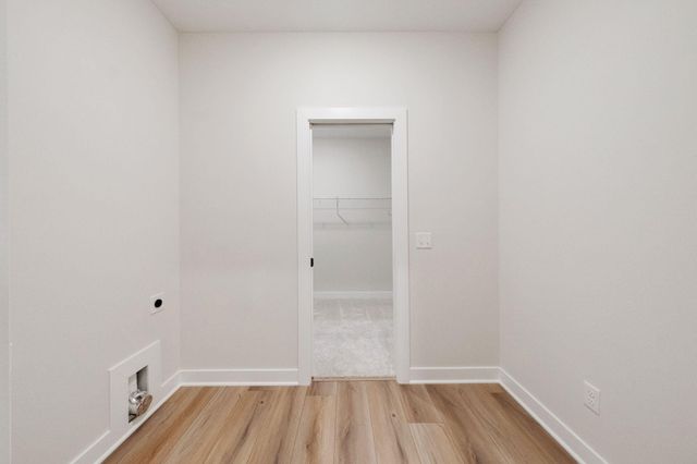 4825 128th Circle NE, Blaine, MN 55449