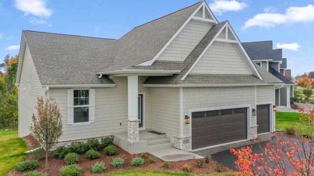 4825 128th Circle NE, Blaine, MN 55449