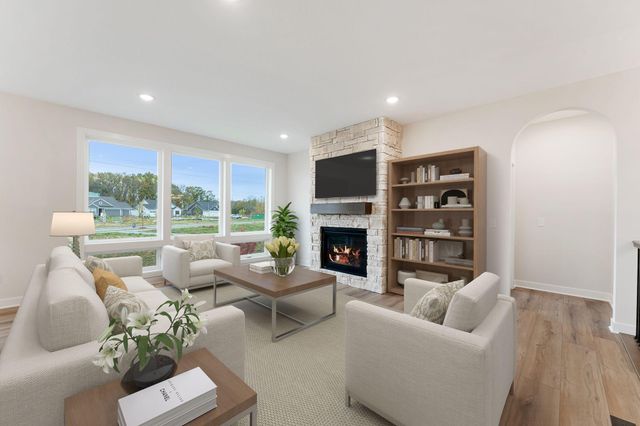 4825 128th Circle NE, Blaine, MN 55449