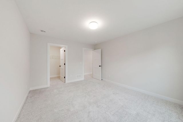 4825 128th Circle NE, Blaine, MN 55449