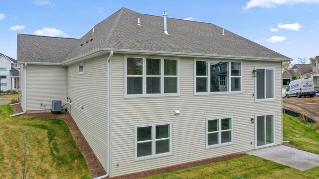 4825 128th Circle NE, Blaine, MN 55449