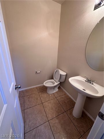 2820 Dowitcher Avenue, North Las Vegas, NV 89084