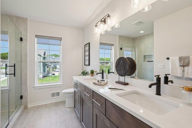 779 Kohlwey DRIVE #Lt28, Grafton, WI 53024