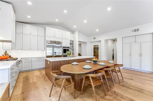 2269 Shady Oaks, Glendora, CA 91741