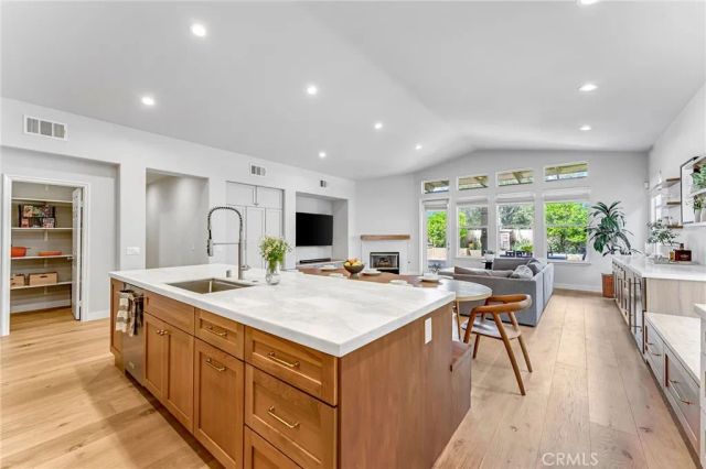2269 Shady Oaks, Glendora, CA 91741