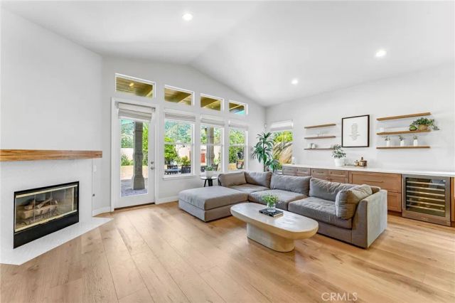 2269 Shady Oaks, Glendora, CA 91741
