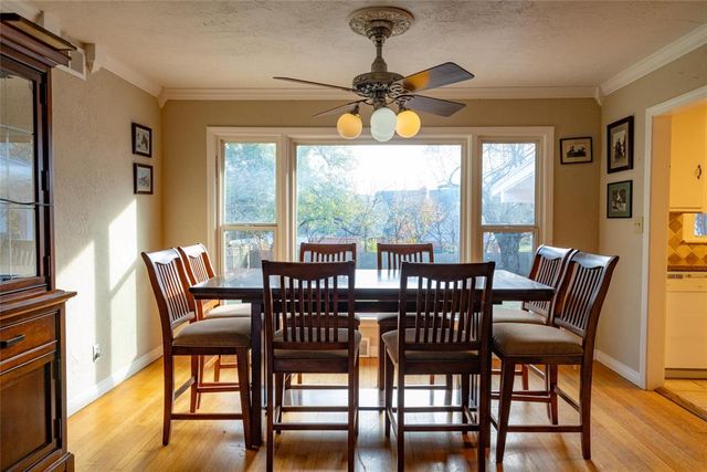 1728 NW 63rd Street, Nichols Hills, OK 73116