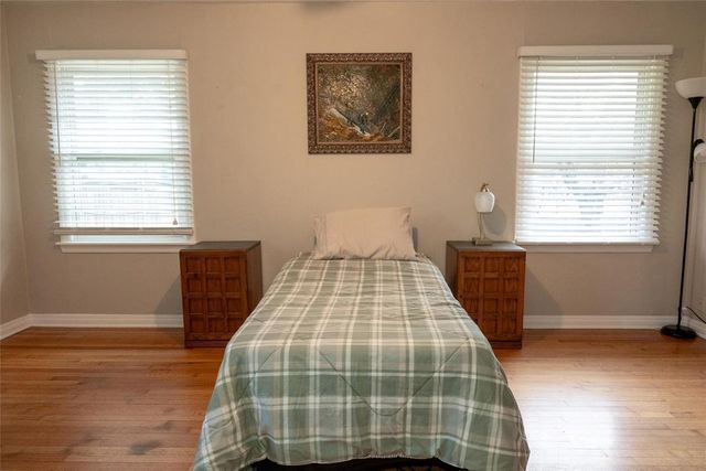 1728 NW 63rd Street, Nichols Hills, OK 73116