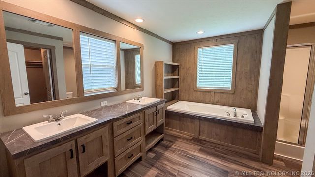 4200 W 730 Road, Hulbert, OK 74441
