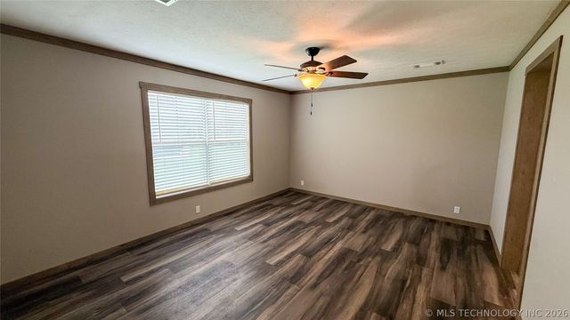 4200 W 730 Road, Hulbert, OK 74441