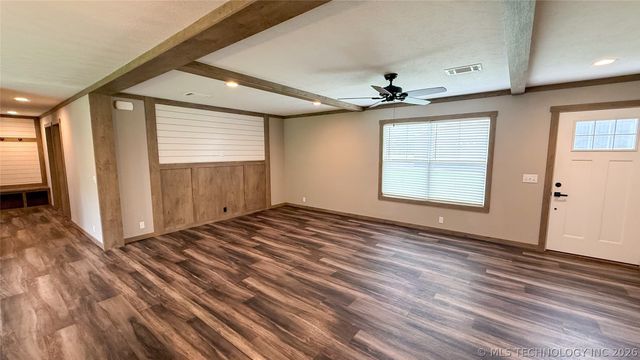 4200 W 730 Road, Hulbert, OK 74441