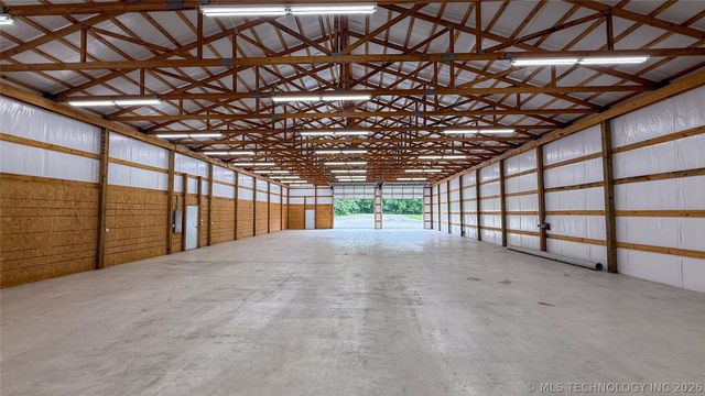 4200 W 730 Road, Hulbert, OK 74441