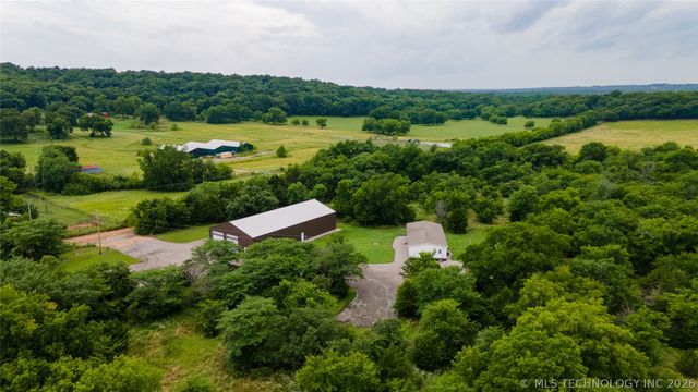 4200 W 730 Road, Hulbert, OK 74441