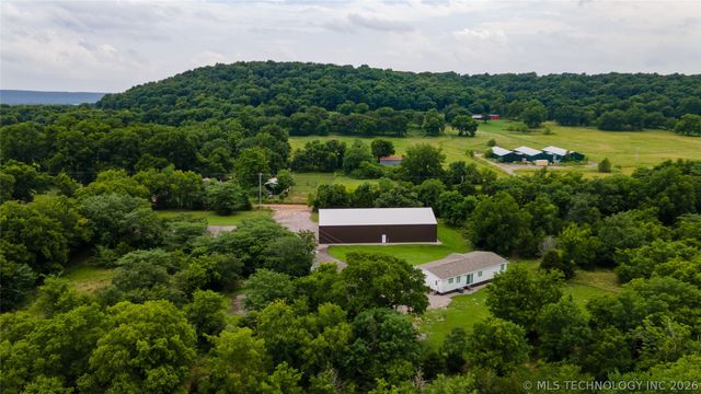 4200 W 730 Road, Hulbert, OK 74441