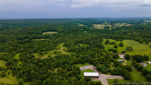 4200 W 730 Road, Hulbert, OK 74441
