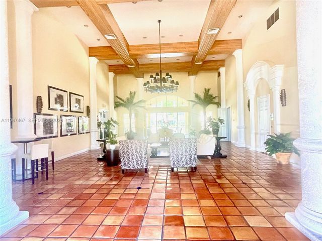 100 SW 117th Ter 2101, Pembroke Pines, FL 33025