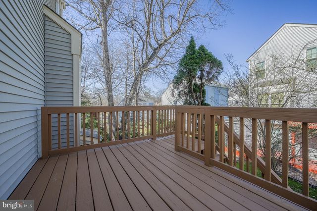 15241 LARKSPUR LN, Dumfries, VA 22025