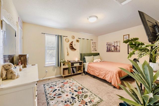 581 Middle CRK, Buda, TX 78610
