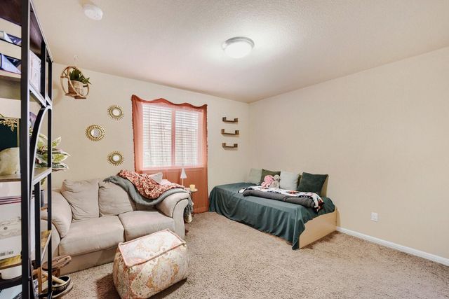581 Middle CRK, Buda, TX 78610