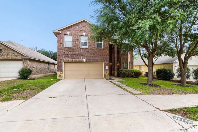 581 Middle CRK, Buda, TX 78610