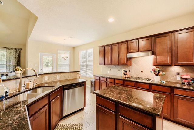581 Middle CRK, Buda, TX 78610