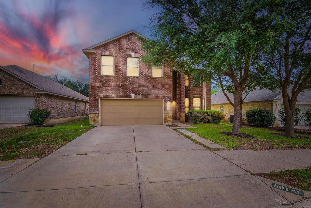 581 Middle CRK, Buda, TX 78610