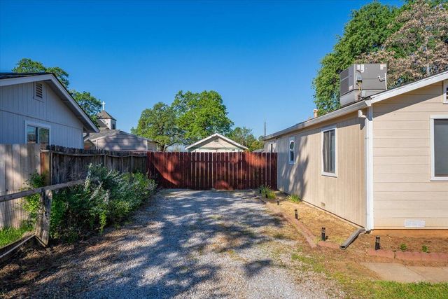 3426 Brush Street, Cottonwood, CA 96022