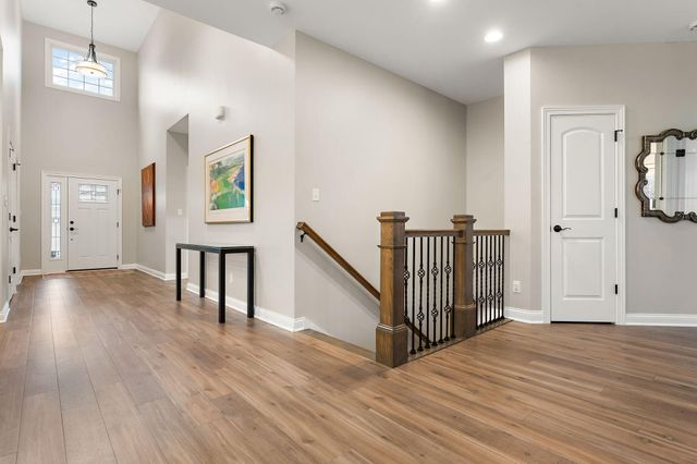 12763 Creekside Drive, Cedar Lake, IN 46303