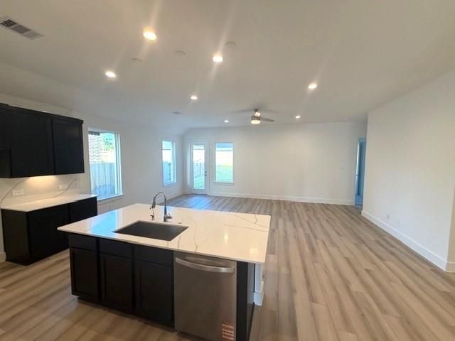 424 Summerset Landing, Conroe, TX 77304