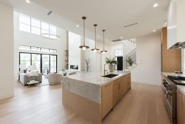 1113 Voight Street, Houston, TX 77009