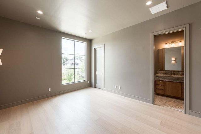1113 Voight Street, Houston, TX 77009