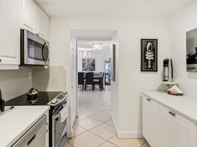600 Three Islands Boulevard 1106, Hallandale Beach, FL 33009