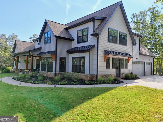 149 Fall Pippin Court, Clarkesville, GA 30523