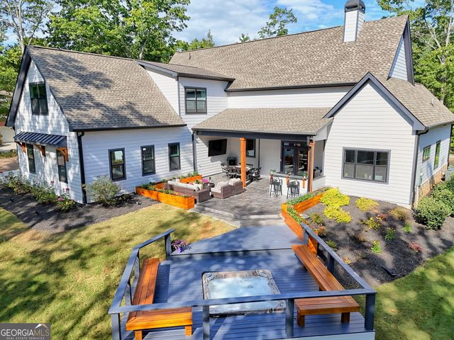 149 Fall Pippin Court, Clarkesville, GA 30523