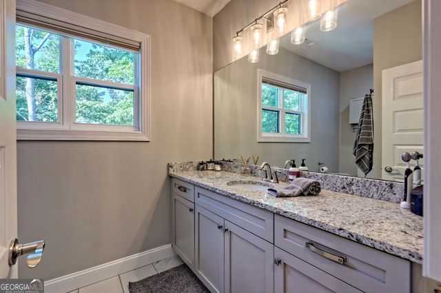 149 Fall Pippin Court, Clarkesville, GA 30523